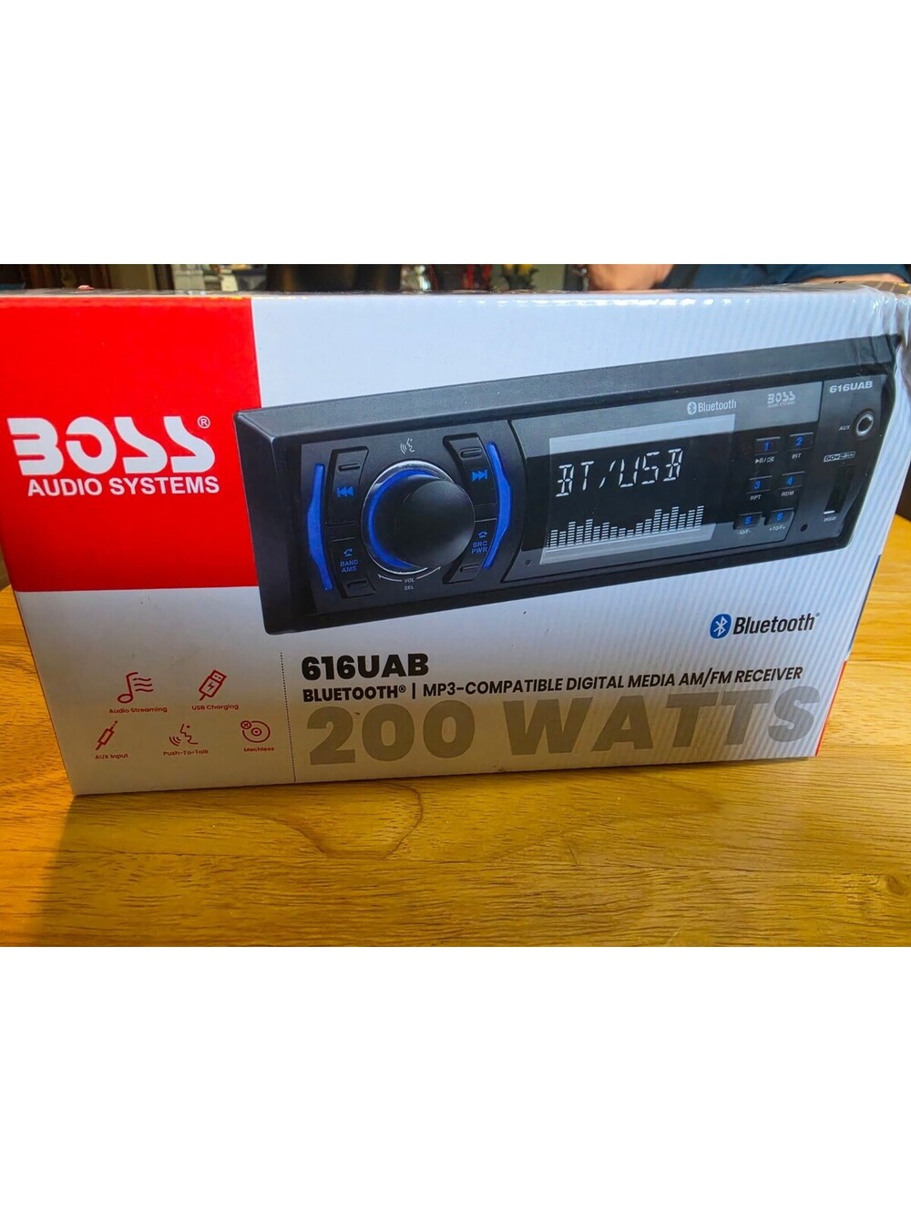 Boss Audio Systems 616UAB Bluetooth Stereo
